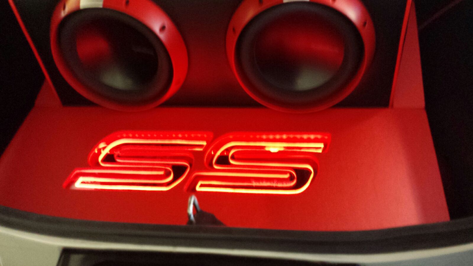 red speakers