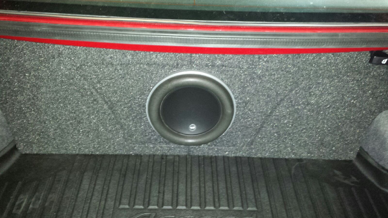 single speaker