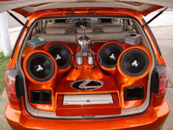 car-speakers-red